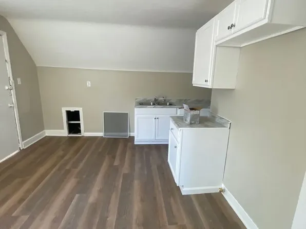 381 E 152ND, 381 E 152nd St #7272402F6, Cleveland, OH 44110