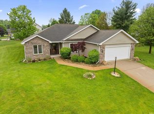 32840 Morning Dove Ct, New Carlisle, IN 46552