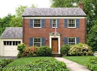 5302 McKinley St, Bethesda, MD 20814