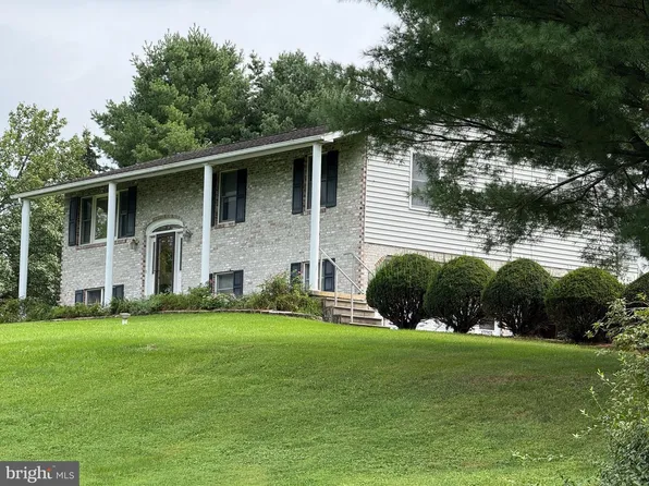 13250 Scott Rd, Waynesboro, PA 17268