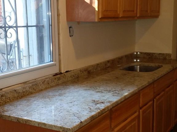 2nd image of 1344 Taylor Ave APT 1