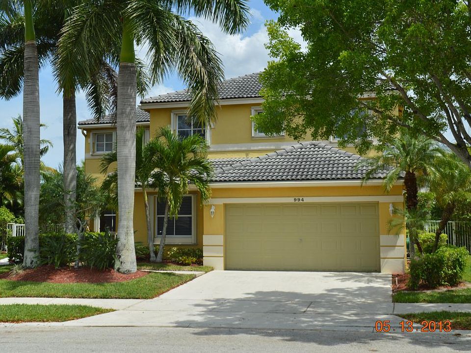 1st image of 994 Sunflower Cir