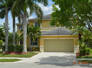 994 Sunflower Cir, Weston, FL 33327