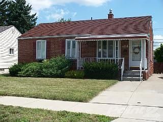 2nd image of 12505 Helen St