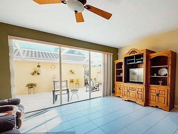 2nd image of 174 Soriano Dr