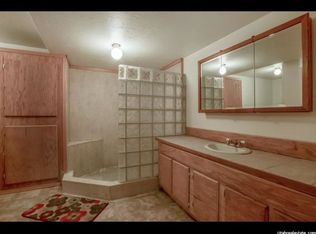 2244 W Canyon Lands Cir, Salt Lake City, UT 84129