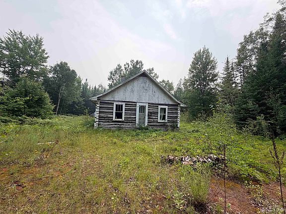 5th image of Cabin Fever N River Rd