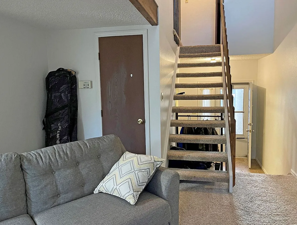 Building Photo - 4855 Bluestem Dr