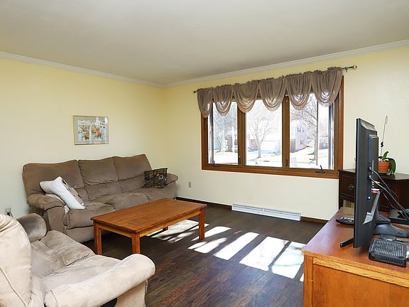5th image of 1730 N 18th Ave