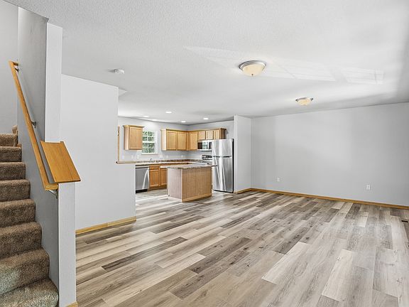 5th image of 4305 154th St