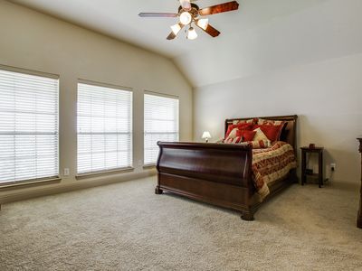 813 Winchester Dr, The Colony, TX, 75056