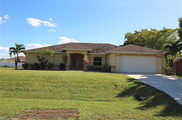 1st image of 602 SW 28th Ter