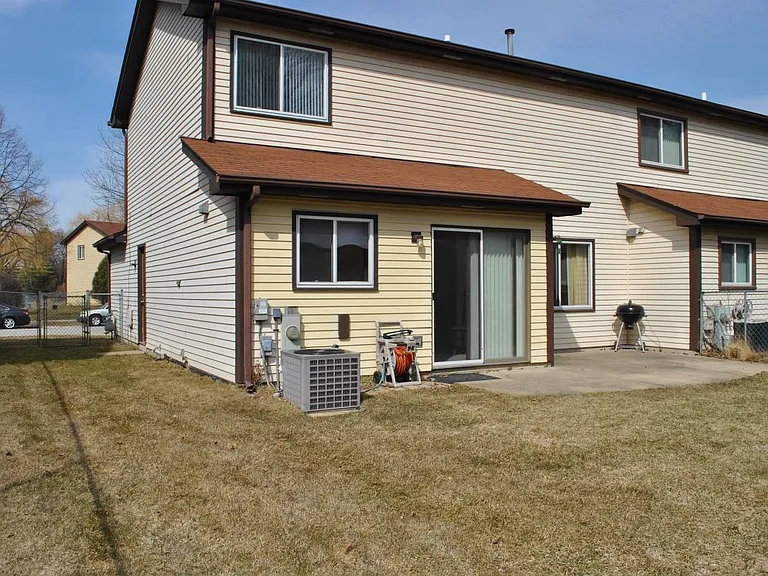 525 Commanche Trl — Photo 14