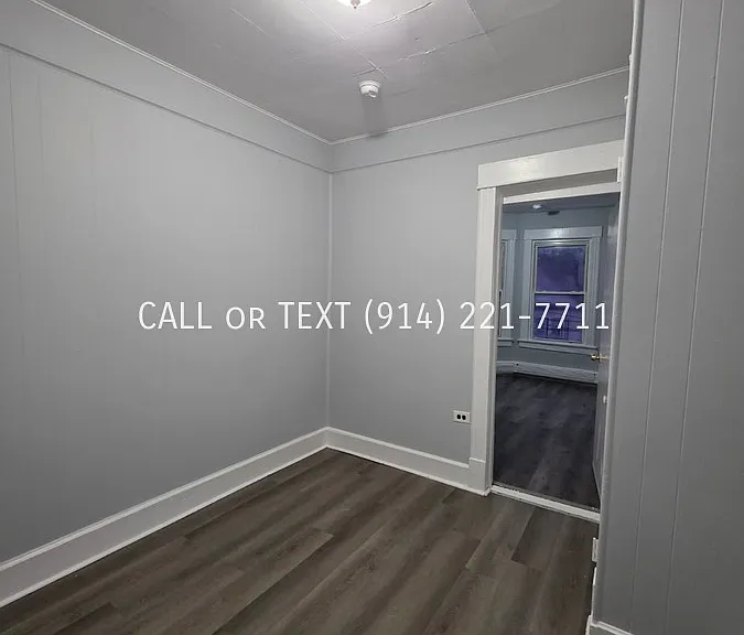 105 Maple St — Photo 5