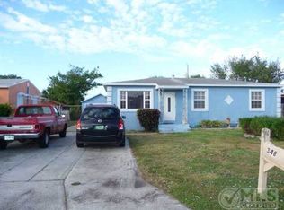 348 W 24th St, Riviera Beach, FL 33404