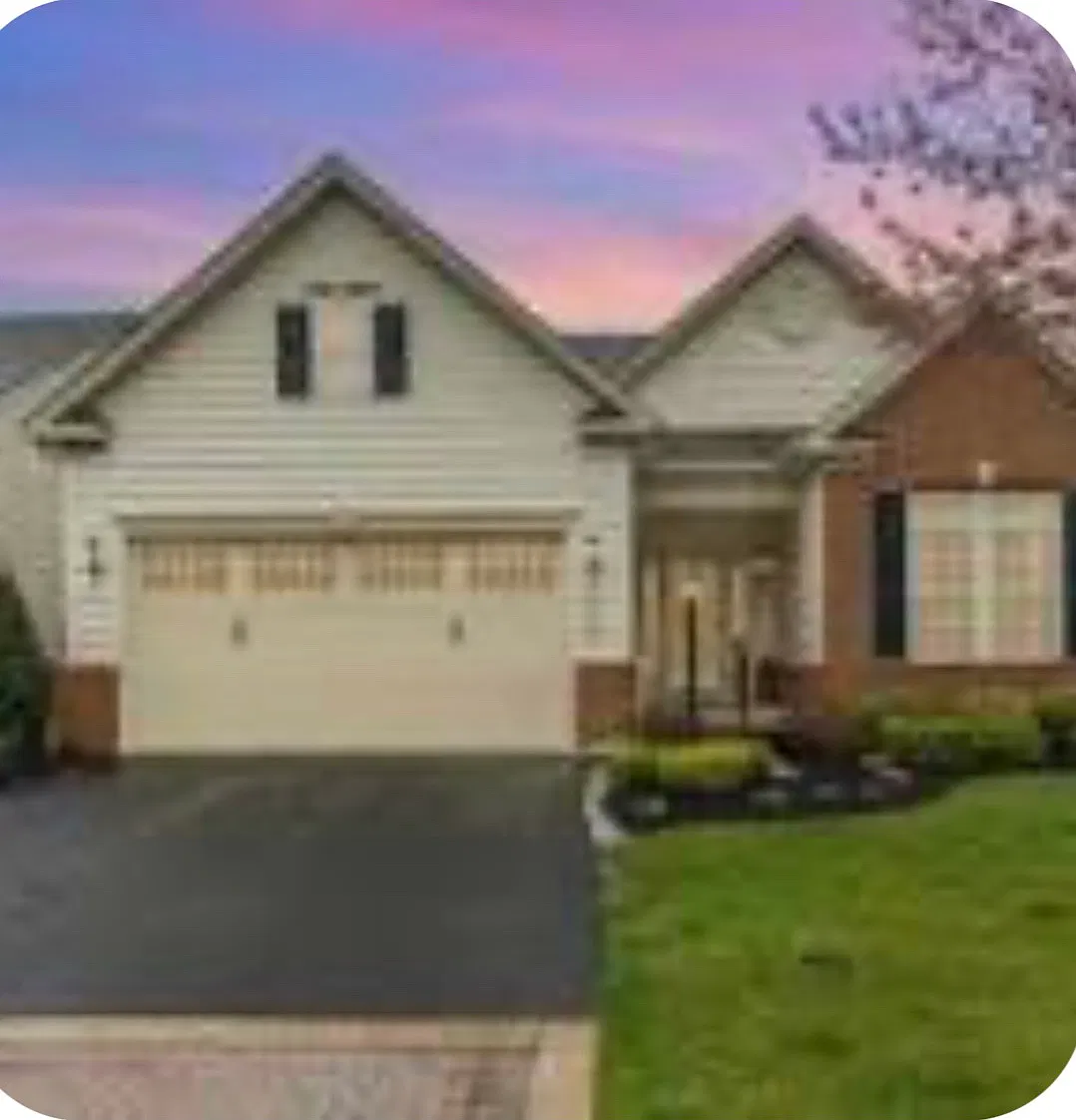 5 bed, 2800 sqft, $2,960 — Photo 1
