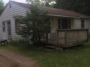 7286 Faussett Rd, Fenton, MI 48430