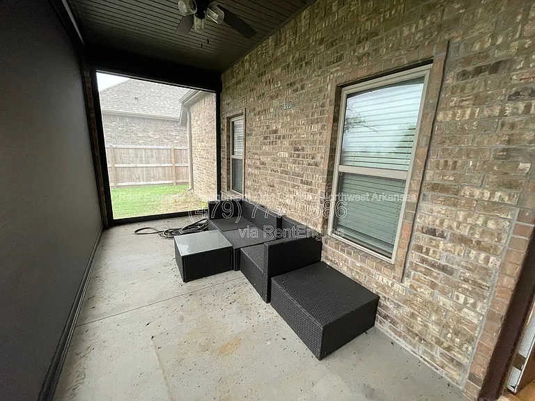 1020 Trestle Ln — Photo 27