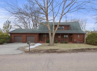 416 Pralle Rd, Onalaska, WI 54650