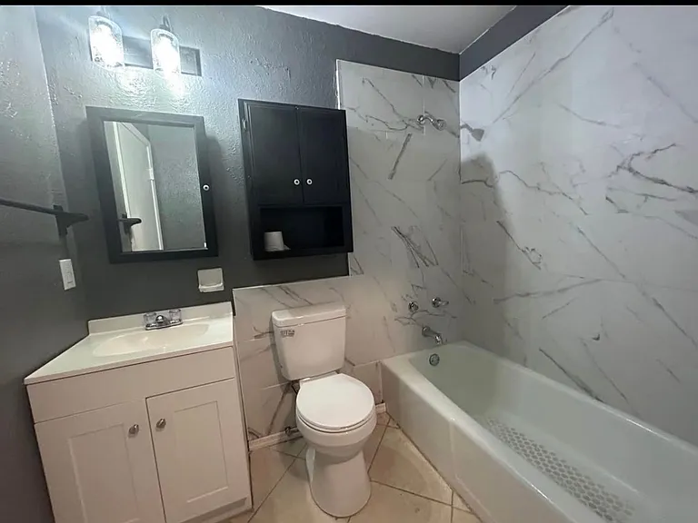 336 Riviera Dr #100 — Photo 11