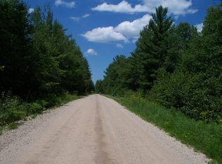 4886 Chamberlin Rd, Cheboygan, MI 49721