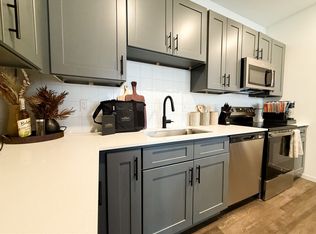 The Marquee at Cedar Lee, Cleveland, OH 44118