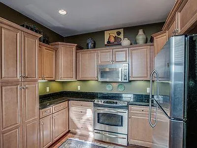 1013 Cumberland Park Dr — Photo 10