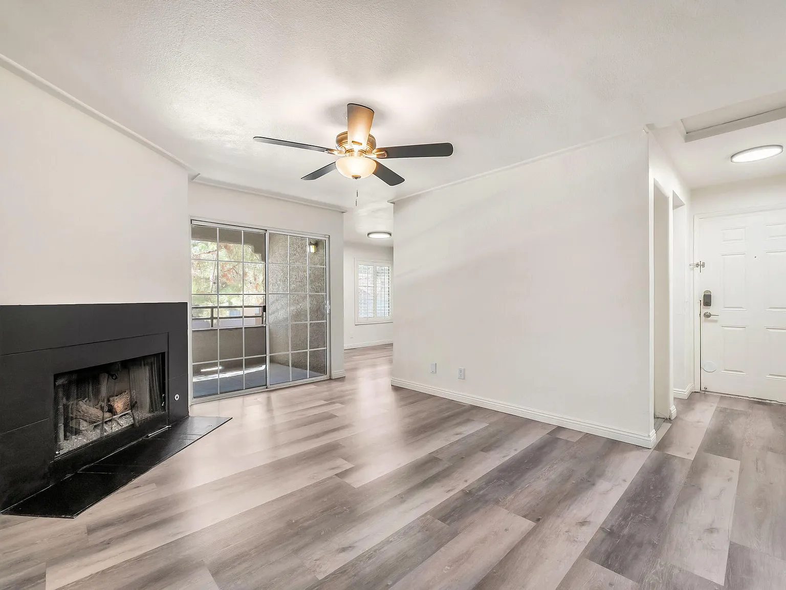 2200 South Fort Apache - 1 — Photo 3