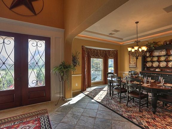 4th image of 1405 Garden Glen Ln
