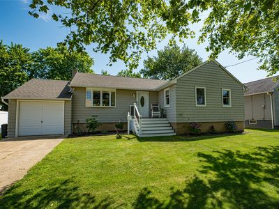 19 Tappan Avenue, Babylon, NY, 11702
