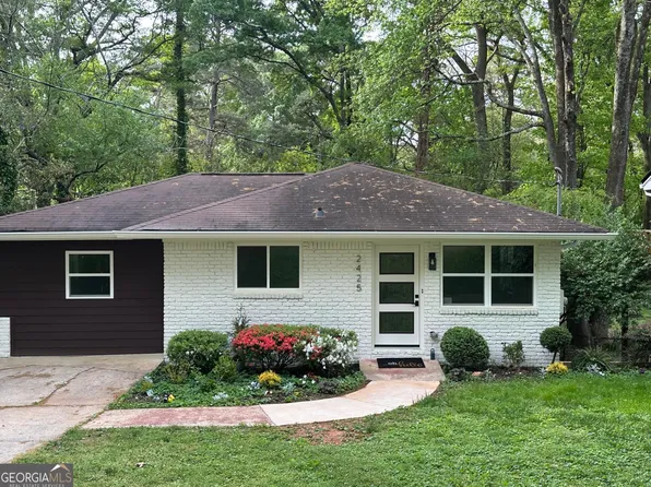 2425 Hillside Ave, Decatur, GA 30032
