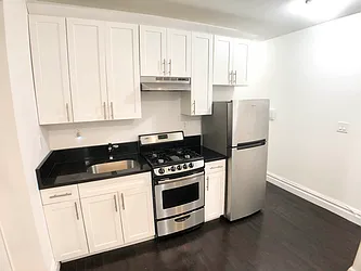 Rented by MOTION New York