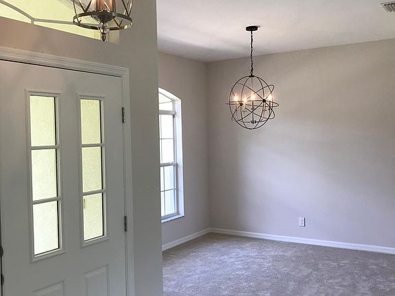 3rd image of 1275 Heath Ln