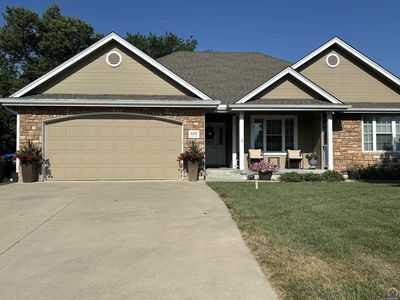4423 SE Stone Creek Rd, Topeka, KS, 66609