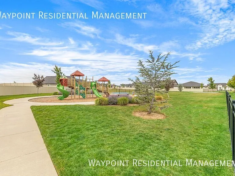 478 W Oak View Dr — Photo 44