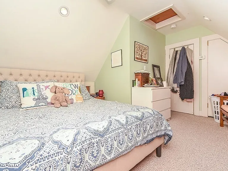 192 Auburndale Ave #2 — Photo 5