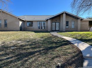 327 Enchanted Way, Del Rio, TX 78840