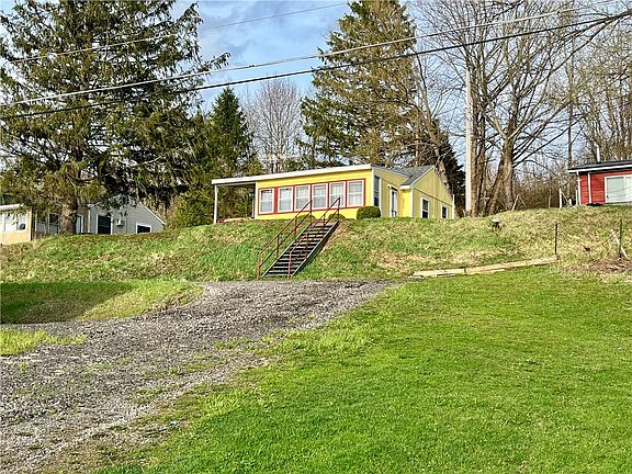 4th image of 7854 Eagle Rd