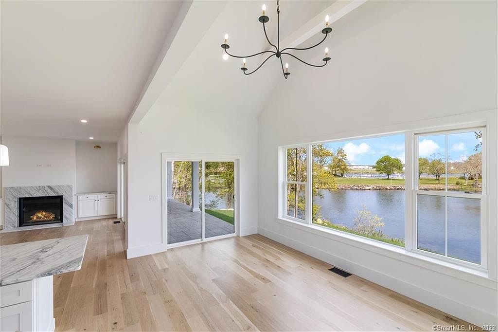 12 Bakers Cove Ln, Groton, CT 06340 Zillow