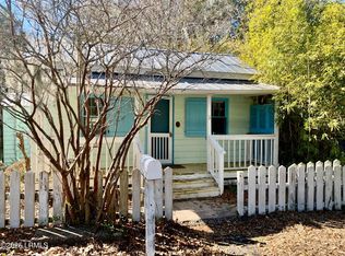 1006 Church St, Beaufort, SC 29902