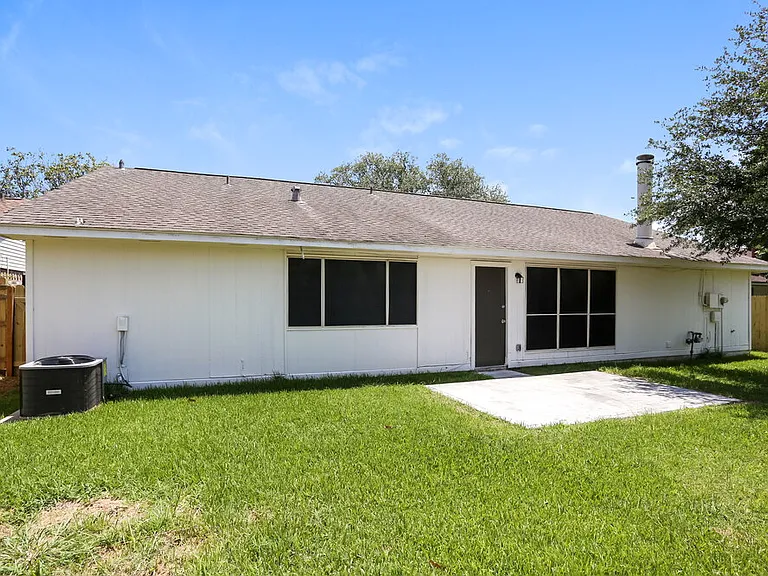 4218 Mohawk St — Photo 19