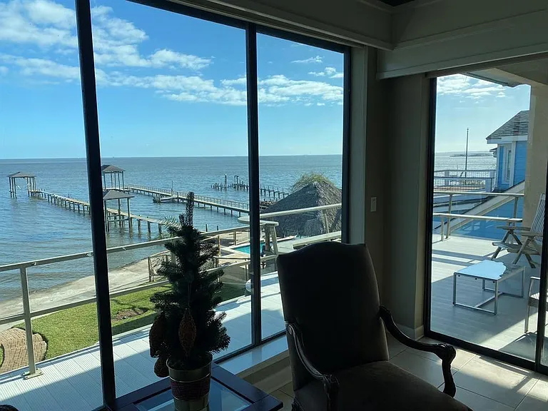 1443 Bayshore Dr — Photo 9