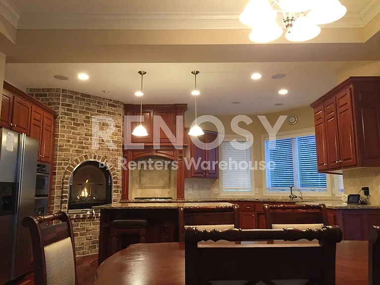 2470 Arnold Palmer Dr — Photo 16