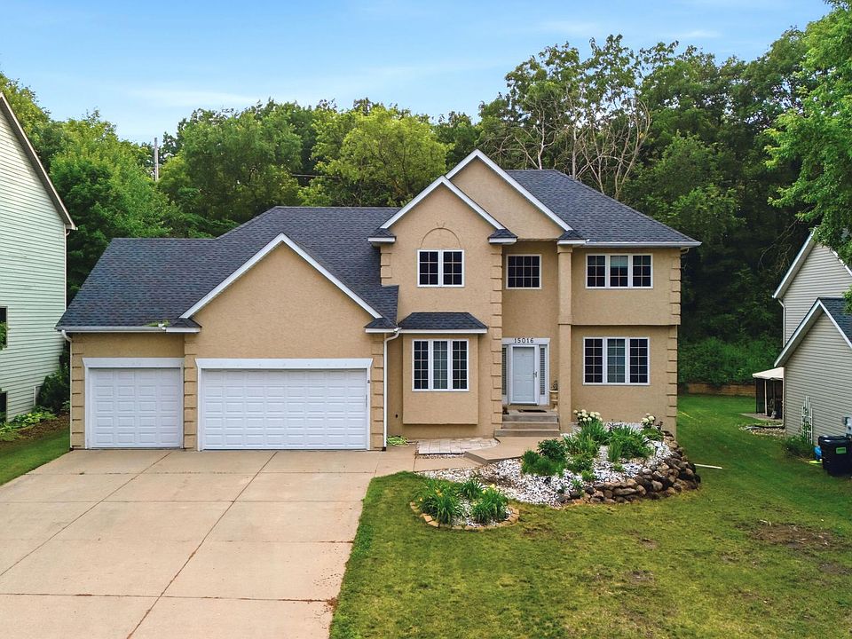 1st image of 15016 Viewcrest Ln