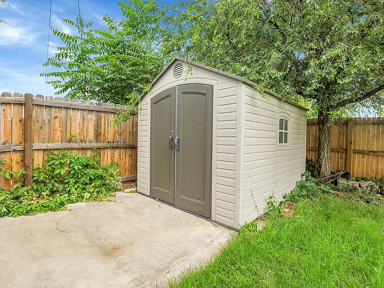 4885 Tejon St — Photo 22