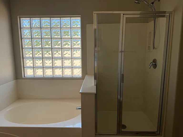 2813 E Runaway Bay Pl — Photo 10