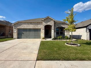 113 Onna St, Taylor, TX 76574