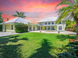 1766 Cherokee Dr, Sarasota, FL 34239