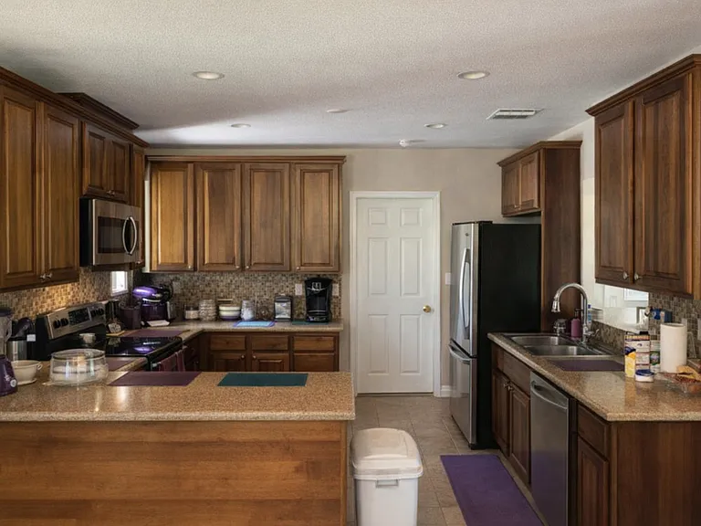 12037 Davis Cup Dr — Photo 3