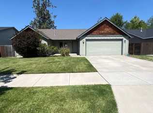 20518 Peak Ave, Bend, OR 97702
